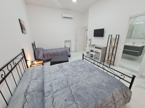 Lumacors House