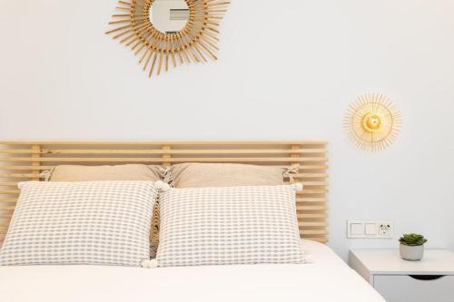 Ensuite Sea & Pool Views with Private Parking