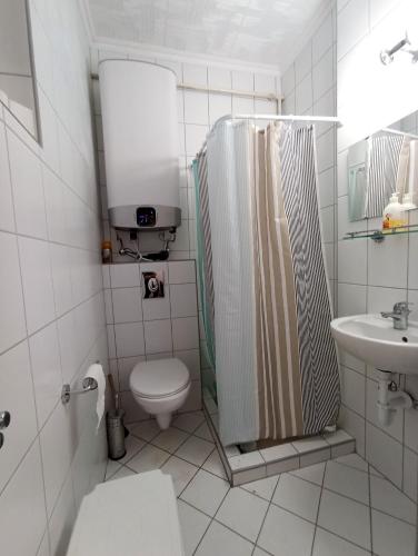 Koupelna v ubytování Csillag-lak Balatonföldvár