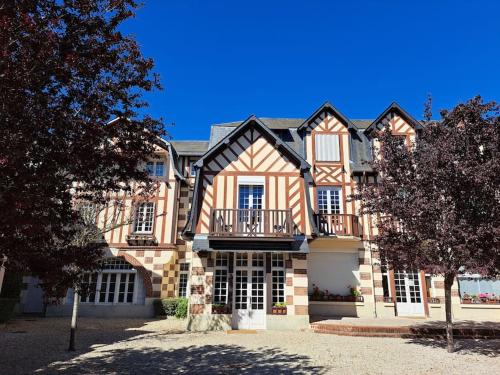 Studio chic, hyper centre, 4 minutes de la plage