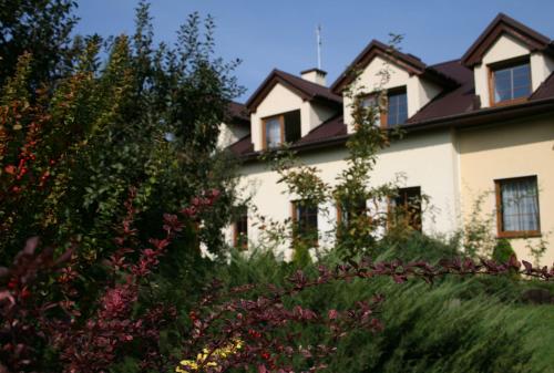 Vonkajšia záhrada v ubytovaní Pensjonat B&B Nad Rudawą