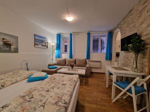 Studio Apartment LIMONA