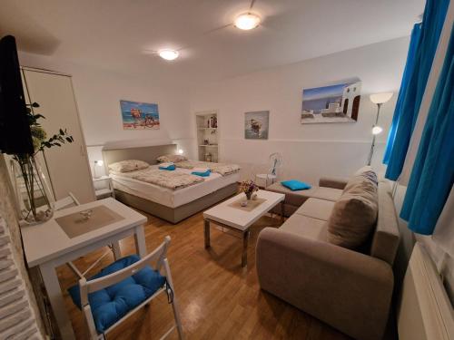 Studio Apartment LIMONA