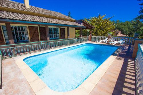 サンタ・コロマ・デ・ファルネルスにあるCatalunya Casas Costa Brava villa with private pool & spacious gardenのギャラリーの写真