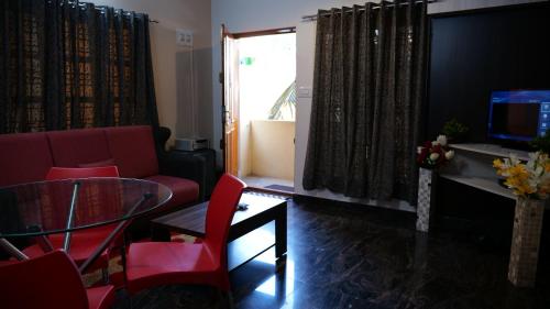 Ruang duduk di The Ventura Grand Hotel