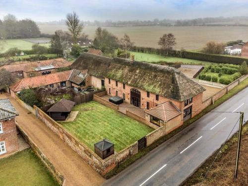 Guest Homes - Long Barn – Photos 2