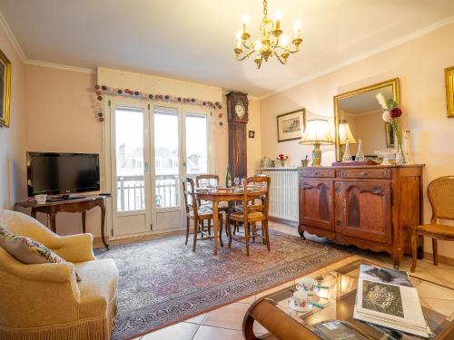 Apartment Cardella-1 by Interhome