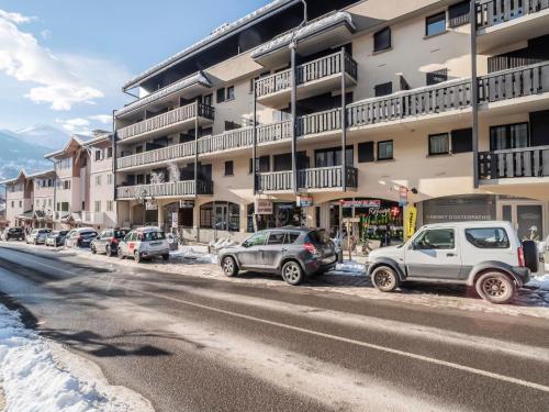 Apartment La Comtesse-9 by Interhome