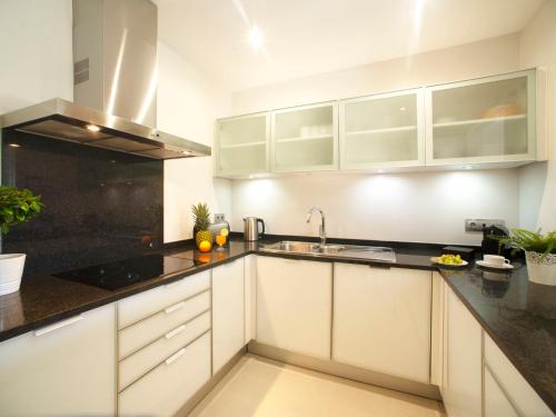 Apartment Pine Hills Pérola by Interhome