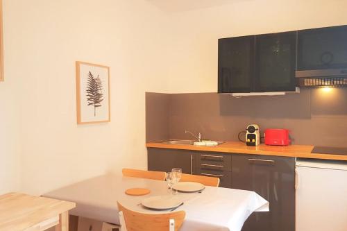 Photo de la galerie de l'établissement Little suite Bernadette, à Lille