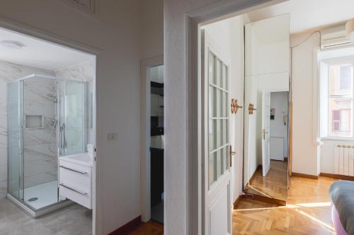 Ванная комната в Aquaeductus Apartment
