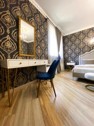 Postel nebo postele na pokoji v ubytování Shirbakyan Boutique Hotel & Apartments