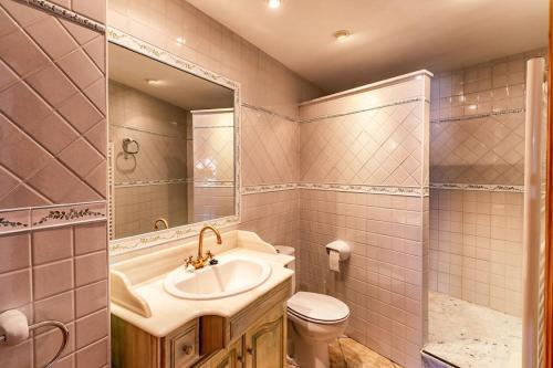 Ένα μπάνιο στο Apartamento Los 3 Reyes