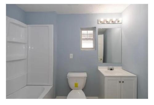 Indy Westside cozy Home! – Photos 3