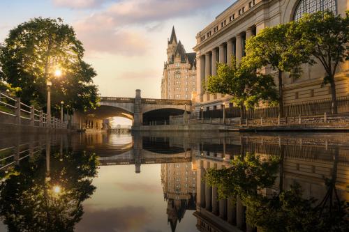 Vue sur la rivière ou le fleuve situé(e) à proximité de l'hôtel