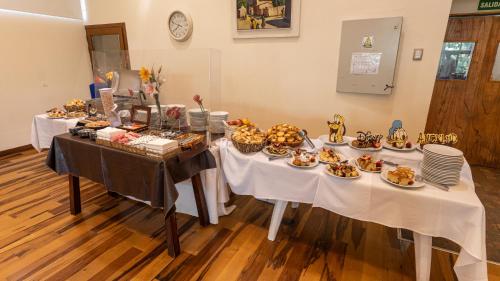 Eten bij of ergens in de buurt van het hotel

