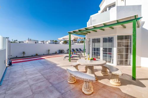 Villa Togio 2 by Villa Plus