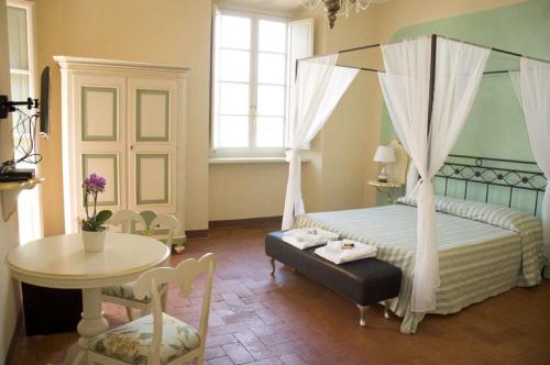 盧卡的住宿－安菲堤亞特洛B&B酒店，相簿中的一張相片