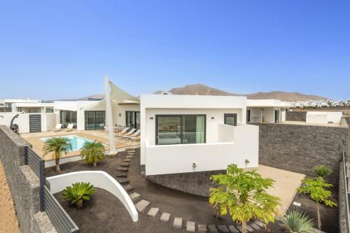 Villa Marella by Villa Plus