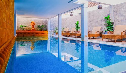 Little Hoi An . A Boutique Hotel & Spa — Swimming pool