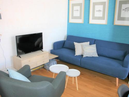 Maisonnette rénovée proche plage, centre-ville, avec terrasse et parking privé - FR-1-22-175