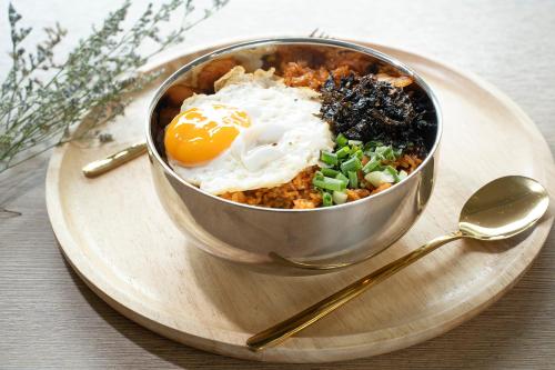 Mad på hotellet eller i nærheden