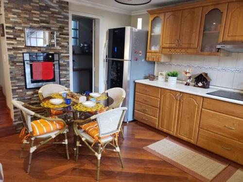 Gallery image of Excepcional Villa dulce Raquel chimenea y horno in Cuenca