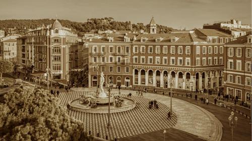 La plume de Paul by NiceSitter