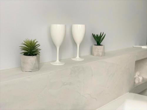 Φωτογραφία από το άλμπουμ του Jacuzzi Bay avec LITERIE GRAND LUXE proche du lac Annecy Avenue du Parmelan στην Ανεσί