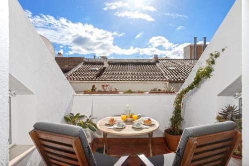 ÁTICO amplio y luminoso SOHO (Barrio de las Artes)