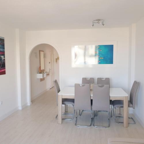 Χώρος καθιστικού στο Beach Front Sea View Punta Prima
