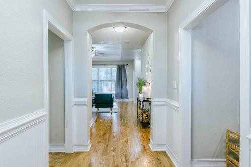 Φωτογραφία από το άλμπουμ του Manassas House 4 BDR Patio Firepit σε Saint Peter