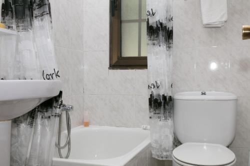 Ванная комната в Pensión Casa Cesáreo