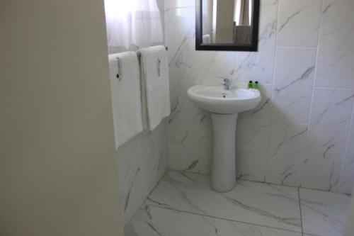 Ένα μπάνιο στο El Palmar Guesthouse