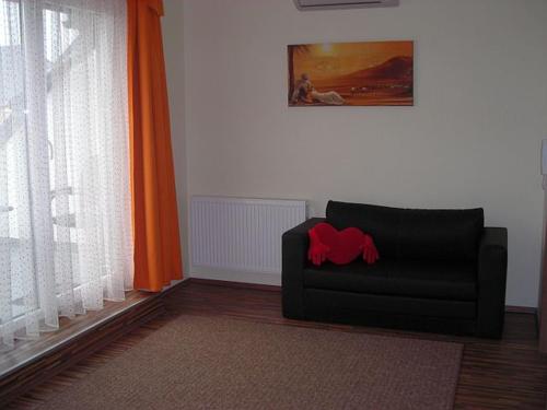 Azúr Ház Kamilla Apartman 9600 Sárvár, Markusovszky utca 2. TT. 2. kép - 3
