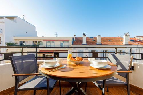 Citybeach SOHA- Rue d'Antibes - 2 BdR 2 BthR 1 toil - Clim Terrace Parking Elevator