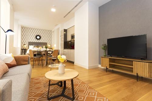 -MalagaSunApts-Deluxe Historic Centre