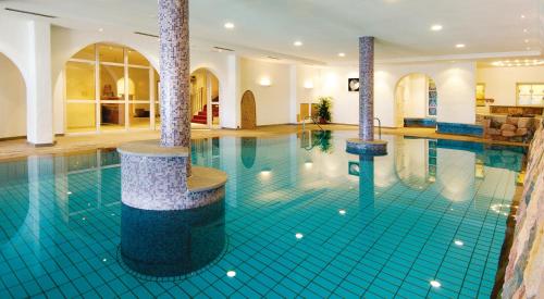 Kolam renang di atau dekat dengan Hotel Rosslaufhof