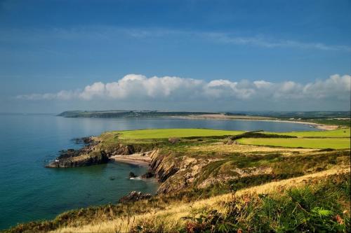a view of a large body of water at Newtown Farm Country House in Ardmore