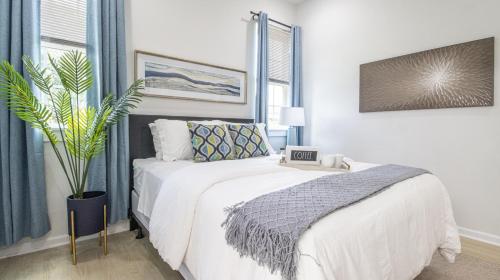 Ένα ή περισσότερα κρεβάτια σε δωμάτιο στο Vibrant Luxury Downtown Loft 2833 NOLA