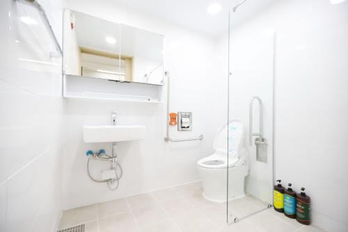 חדר רחצה ב-Apartment THE SHARE Myeongdong