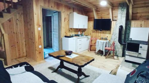 Kuchyň nebo kuchyňský kout v ubytování Crkvine Cottage
