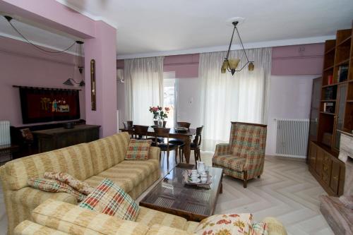 Areti' s Home