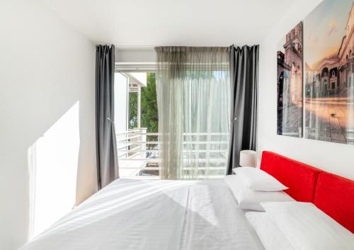 Hermosa Luxury Apartment