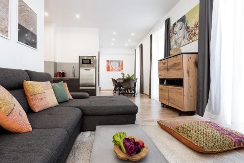 Pinzon Studios & Penthouse