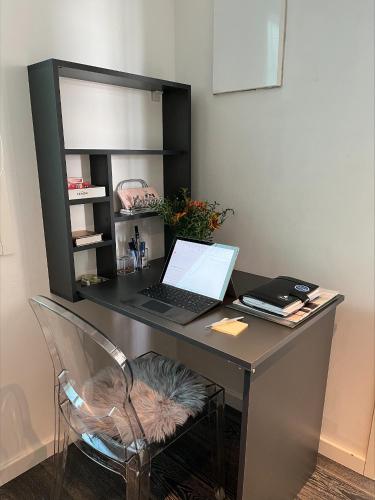 Φωτογραφία από το άλμπουμ του Upea loftsuite, järvinäkymä, wifi, sauna & spa στο Τάμπερε