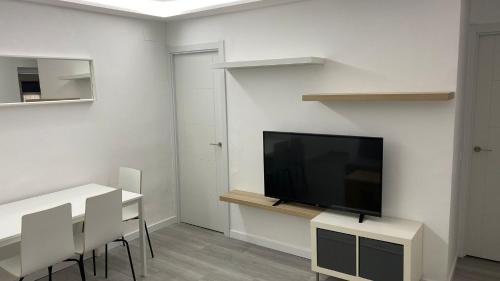 Fotografia z galérie ubytovania Fantastico Bajo con patio junto a la playa v destinácii Málaga