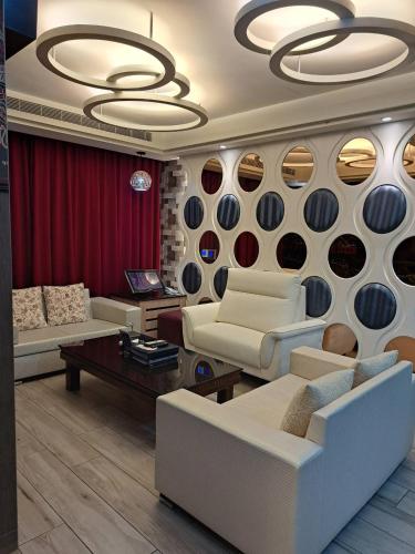 Un lugar para sentarse en Point Motel