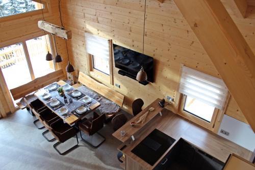 an overhead view of a dining room in a cabin at Sonnenblickhütte in Klippitztorl