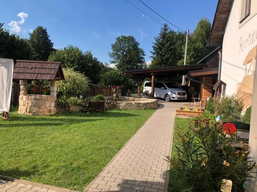 Havlovice, ubytování u dřevěné Lávky, okres Trutnov
